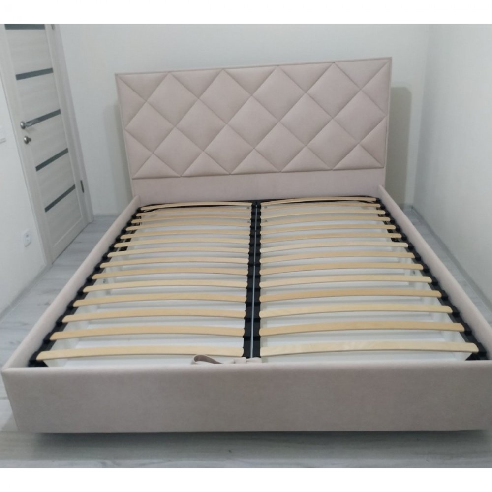 Кровать Davimi мягкая обивка 400-00045